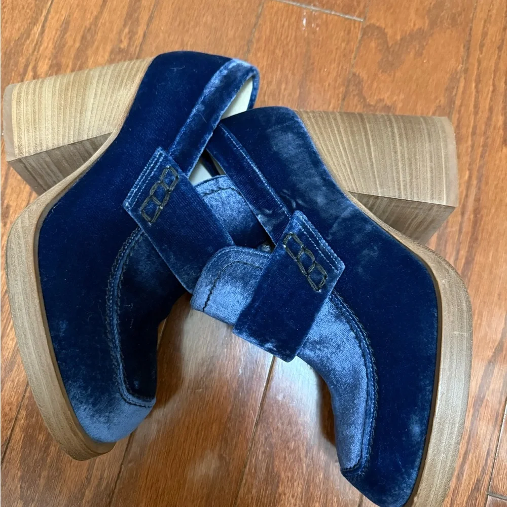 Marni Blue Velvet Platform Loafers Block Heel Square Toe Made in Italy Size 37.5